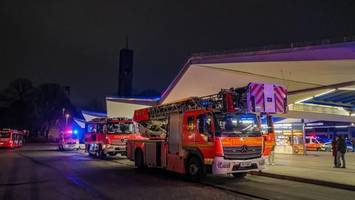 Tödliches Unglück im U-Bahnhof Wandsbek: Zwei Menschen sterben