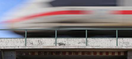 Planung für neue Bahnstrecke von Augsburg nach Ulm nimmt wichtige Hürde