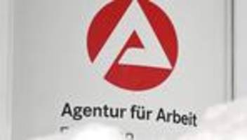 Arbeitsmarkt: Mehr als drei Millionen Arbeitslose in Deutschland