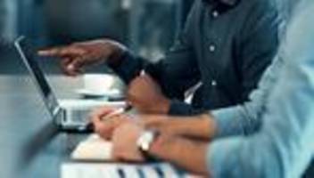 elbvertiefung: der tägliche newsletter aus hamburg:  in hamburg entwickeln ki-profis am wochenende um die wette