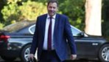 Verbrenner-Aus: Klingbeil fordert Standortbekenntnis der Automobilindustrie