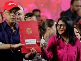 Historischer Sprung: Venezuela schafft staatliche Pflichtbeteiligung im Ölsektor ab