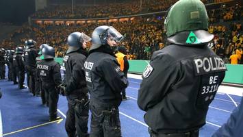 Rassismusvorwurf gegen Polizei nach Auseinandersetzungen bei Hertha-Spiel