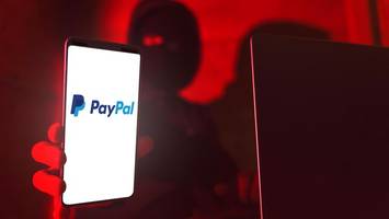 Verbraucherzentrale warnt Hamburger vor Anrufen von PayPal: „Sofort auflegen!“