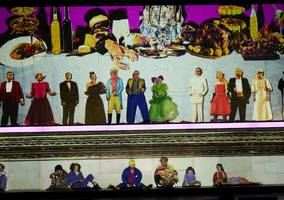 Burgtheater Wien: Oben Champagner, unten nichts