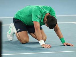 Australian Open: Djokovic schlägt Sinner und steht im Finale gegen Alcaraz