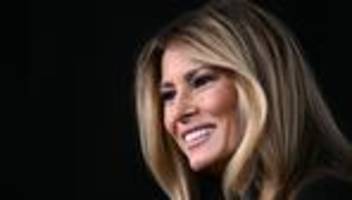 melania: so nah dran an melania, dass man außer melania nichts sieht