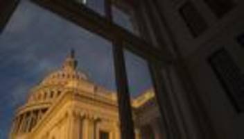 us-Überblick: ermittlungen im fall pretti, haushaltssperre tritt kurzzeitig in kraft