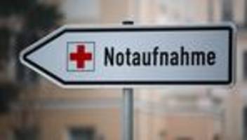 Wetter: Kliniken melden Anstieg von Glatteis-Unfällen – Lage stabil