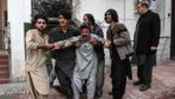 pakistan: mehr als 70 tote bei angriffen in pakistanischer region belutschistan
