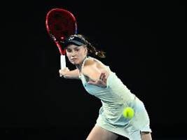 Krimi und Überraschung: Rybakina ringt Sabalenka für Australian-Open-Titel nieder