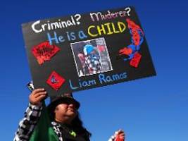 schlecht durchdacht: gericht ordnet freilassung von fünfjährigem aus ice-haft an