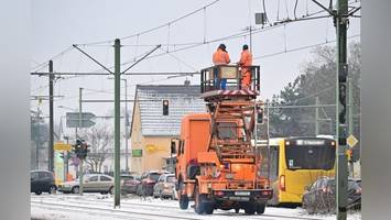 ausnahmesituation bei der tram: bvg lässt am montag geisterbahnen fahren