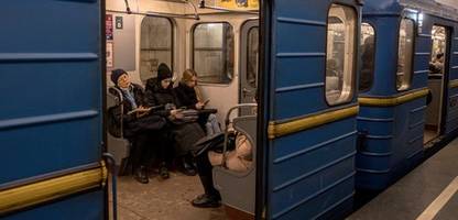 Russland-Ukraine-Krieg: In Kyjiw fahren keine U-Bahnen mehr