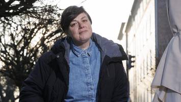 Von wegen einfach dick: Hamburgerin spricht über chronische Frauenkrankheit