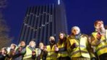 Gastgewerbe: Lichterkette für Erhalt des Congress Hotels