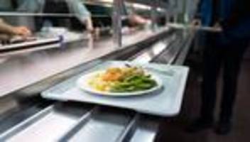 teller-klau: wenn mensa-geschirr in der studenten-wohnung landet