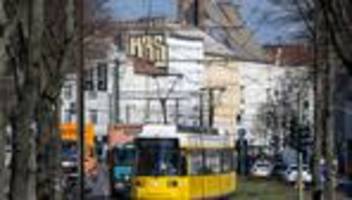 Verkehr: Rohrschaden in Pankow – Nahverkehr gestört