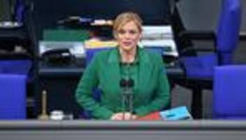 Öffentlich-rechtlicher rundfunk: julia klöckner fordert mehr selbtstreflexion von ard und zdf