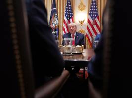 Neuer Vorstoß: Iran sucht Gespräche mit den USA