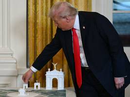 trumps triumphbogen: größer als das weiße haus und das lincoln memorial