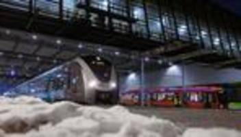 Bahnverkehr: Premiere: Akkuzug zwischen Leipzig und Chemnitz unterwegs