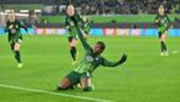 Bundesliga der Fußballerinnen: Wolfsburg verkürzt Rückstand auf Bayern dank Beerensteyn