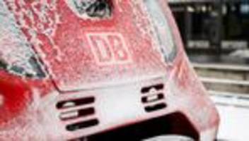 Deutsche Bahn: Fast jeder zweite Fernzug der Deutschen Bahn im Januar verspätet