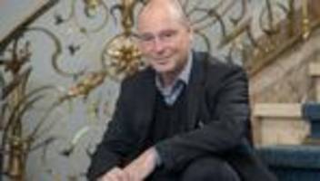 Personalie: Intendant bleibt bis 2036 und setzt Fokus auf Kongresshalle