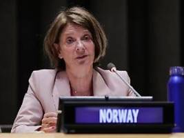 kinder offenbar im testament: norwegen suspendiert botschafterin wegen mutmaßlicher epstein-kontakte