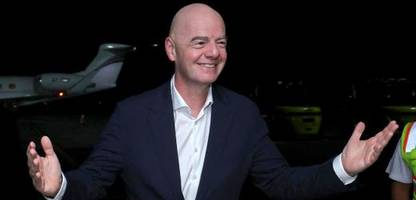 Fußball: Fifa-Präsident Gianni Infantino will Russland wieder zu Wettbewerben zulassen