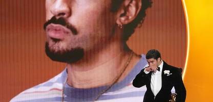 Grammy Awards in Bildern: Tränen, Unterhosen und klare politische Statements