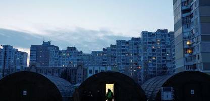 ukraine-krieg in der kälte: »die leitungen platzen wie eine flasche wasser im eisfach«