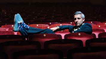 michel abdollahi zeigt deutschlandflagge: so will er unser land einen