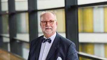 adac-verkehrspräsident hillebrand tritt nach kündigungswelle zurück