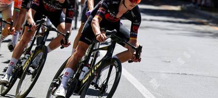 marco brenner greift an: starker saisonstart für augsburgs hoffnung im radsport