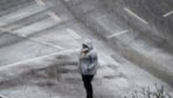 wetter und verkehr: starker schneefall – busverkehr in wiesbaden eingestellt