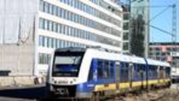 winterwetter: schneewehen schränken bahnverkehr im harz erneut ein