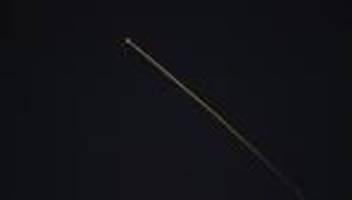 fusion von spacex und xai: ein ki-rechenzentrum mit einer million satelliten