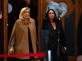 Prozess gegen Rechtspopulistin: Für Le Pen und Parteigenossen sind Kandidaturverbote möglich