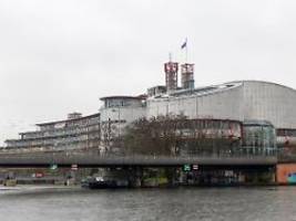 Würde und Gesundheit missachtet: Gerichtshof: Russland hat im Fall Nawalny Menschenrechte verletzt