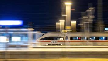 „Ihr habt danach verlangt“: Deutsche Bahn nimmt Pizza auf ICE-Speisekarte