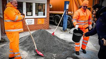 bsr: 300 eimer streusplitt gehen allein an einem betriebshof über die theke