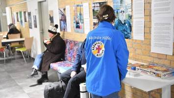 Person zahlt Uber für Obdachlose in Berlin – Kältehilfe stockt Angebot auf