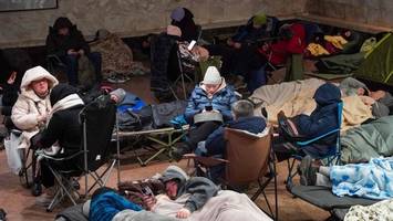 raketenhagel auf kiews energieversorgung – „situation ist extrem gefährlich“