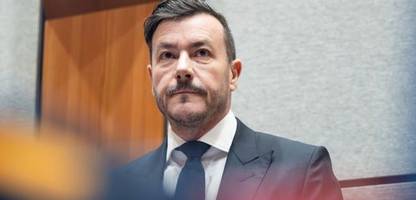 abu dhabis staatsfonds erringt juristischen teilsieg gegen benkos signa-gruppe