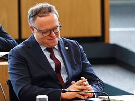 Thüringen: Voigt bleibt auch ohne Doktorgrad im Amt. Und das ist richtig so