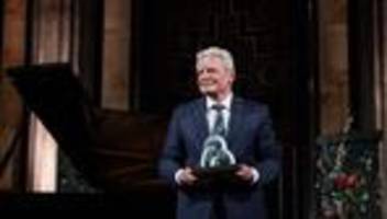 Auszeichnungen: Joachim Gauck mit Brückepreis in Görlitz geehrt