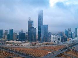 merz entdeckt die liebe zum golf: die golfstaaten sind das neue machtzentrum im nahen osten