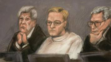 Vor Gericht bricht Hoiby plötzlich in Tränen aus – „werde verfolgt“